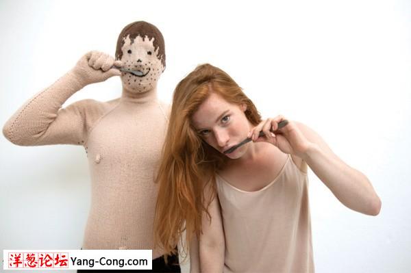 男友抱枕PK充气娃娃:让宅女不再孤单 关注女性需要(组图)