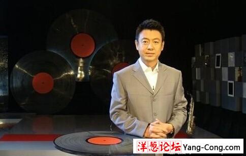央视《新闻联播》主持人杨柳离职 正录制国学读物(图)(1)