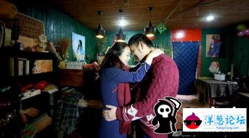 重庆90后男子15万打造“幽灵古堡”向女友求婚(1)